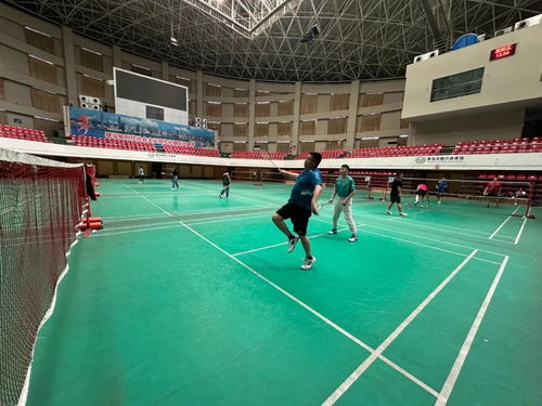 超越自我 誰“羽”爭鋒——山東省公共衛(wèi)生臨床中心青島分中心成功舉辦職工羽毛球比賽